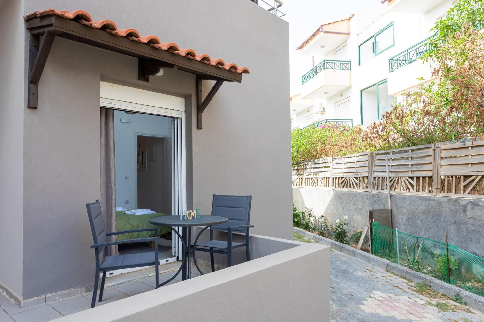 Dionysiasea 3 - Cozy Escape Steps From The Beach! Gazi Zewnętrze zdjęcie
